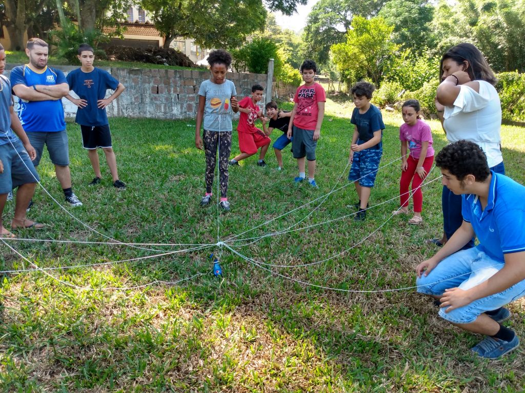 Dinamicas jogos cooperativos